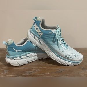 ❌SOLD❌HOKA Clifton 6 women’s sz 10 EUC